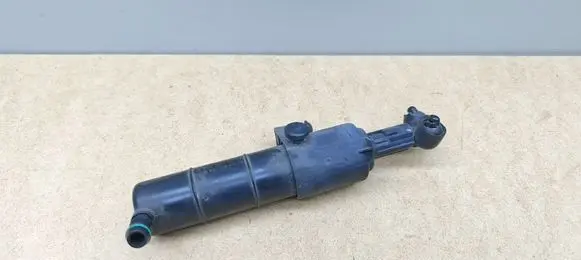 Mercedes-Benz E A207 Headlight washer spray nozzle A2078600247