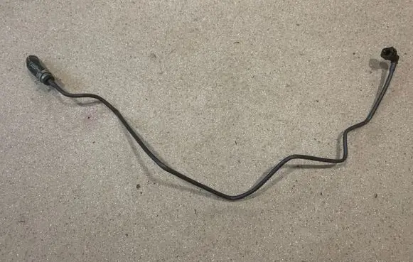 Porsche Taycan 9J1 Engine coolant pipe/hose 9J1121517A