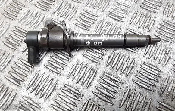 Volvo XC90 Fuel injector 8658352