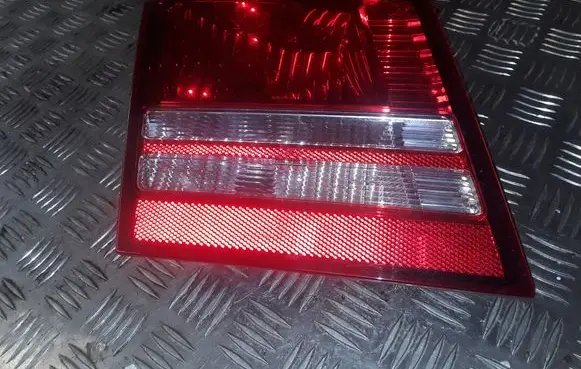 Dodge Journey Tailgate rear/tail lights 04806369A