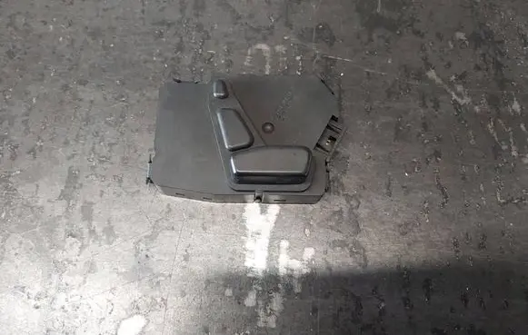 Mercedes-Benz CLK A208 C208 Seat control module 2088204310 03464100
