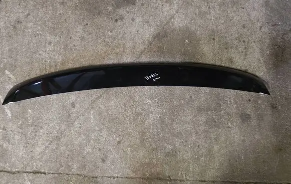 Volkswagen Touareg I Tailgate/trunk spoiler 7L6827933C 6821001 K6820211