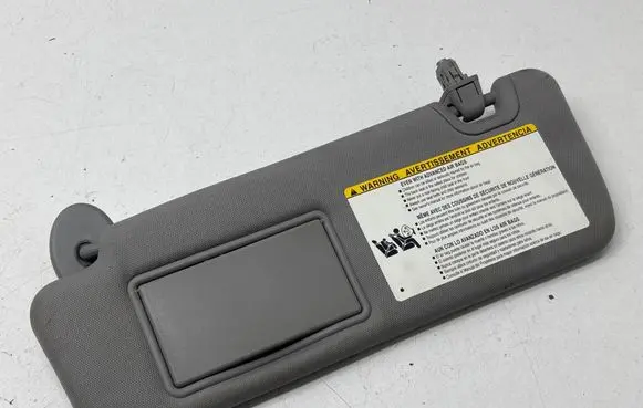 Toyota Highlander XU50 Sun visor 