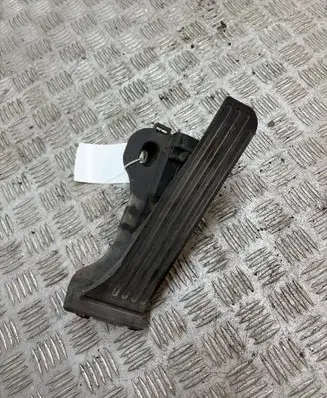 Volkswagen PASSAT B6 Accelerator throttle pedal 1K1723503L 6PV00860001 B6PV00860001