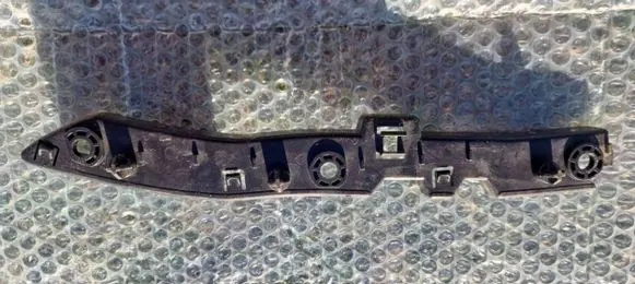 Citroen Berlingo Front bumper mounting bracket 9821847480