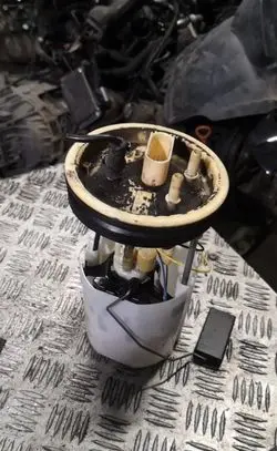 Volkswagen Touran II In-tank fuel pump 1t0919050f