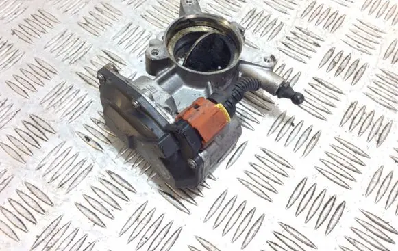 Opel Insignia A Electric throttle body valve 55564164