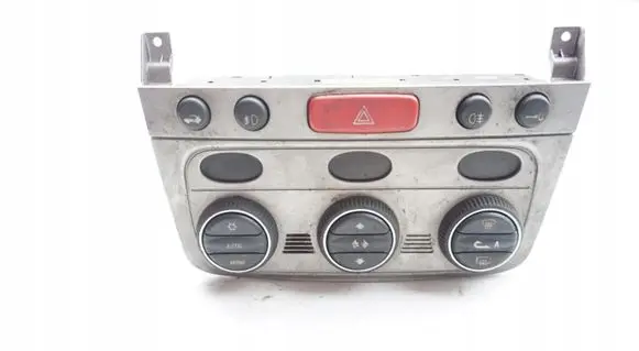 Alfa Romeo 147 Climate control unit