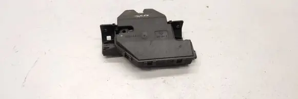 Loading door lock