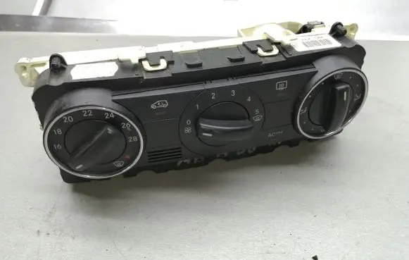 Mercedes-Benz A W169 Climate control unit A1698300585