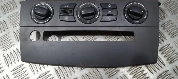 BMW 5 E60 E61 Climate control unit 64116950628 51457063145