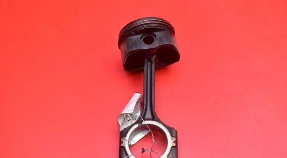 Piston