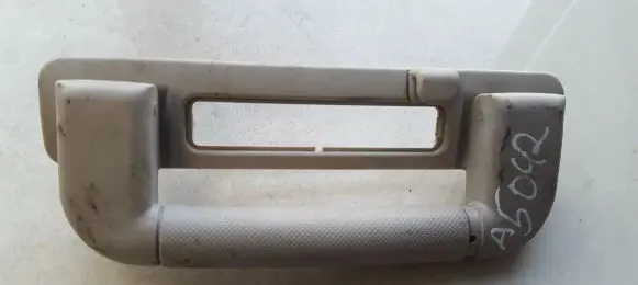 Opel Vectra B Rear interior roof grab handle 90413791