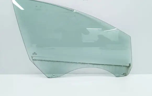 Ford Mondeo MK V Front door window glass four-door DS73F21410E E943R000017