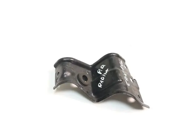 Honda CR-V Radiator support slam panel bracket 