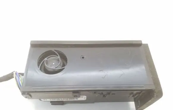 Peugeot 3008 II Other control units/modules 9815211577