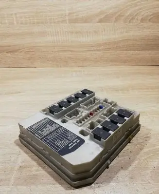 Toyota RAV 4 (XA20) Fuse module 0344423A10