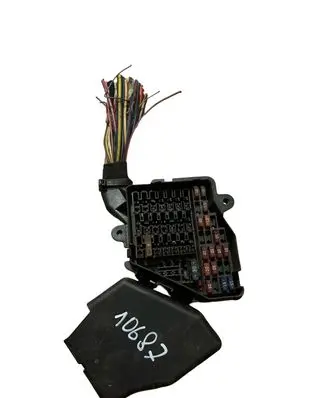 Audi A6 S6 C6 4F Fuse box set 8D1941824
