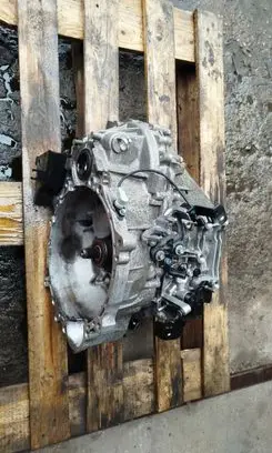 Hyundai Tucson TL Manual 6 speed gearbox WJJ6