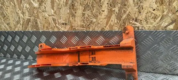 Toyota RAV 4 (XA40) Other exterior part 04500002