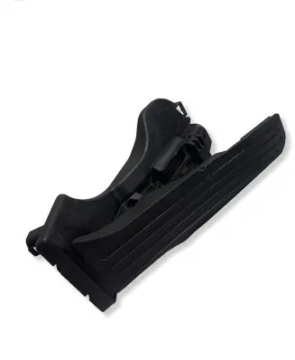 Volkswagen Touran I Accelerator throttle pedal 1T1721503H 6PV00868900