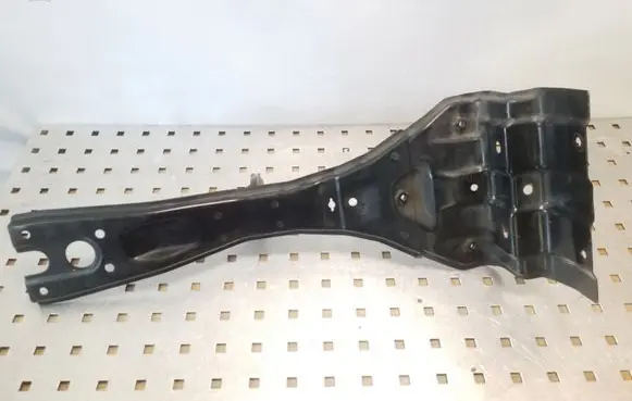 Radiator support slam panel bracket