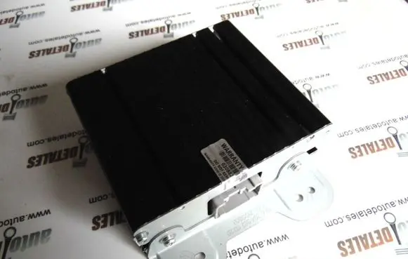 Mercedes-Benz GL X164 Voltage converter inverter A2049820020