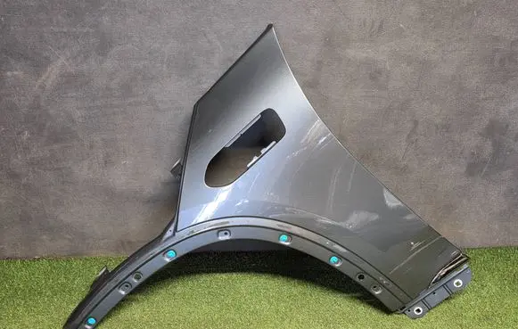 Mercedes-Benz EQS X296 Fender 