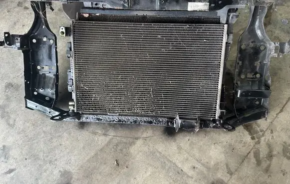 Nissan Qashqai Radiator support slam panel 62500JD200