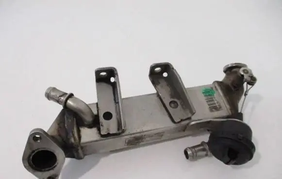 Renault Koleos I EGR valve cooler 8200719993B