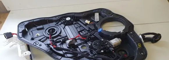 Hyundai Ioniq Rear door window regulator with motor