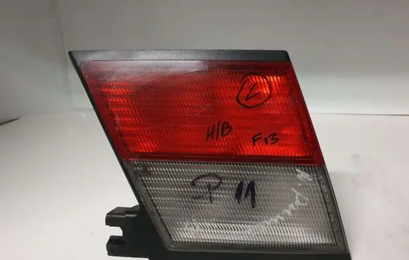 Nissan Primera Tailgate rear/tail lights