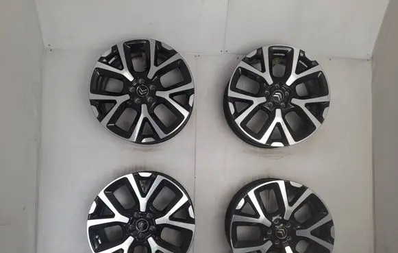 Citroen C5 Aircross R19 alloy rim 9824243777