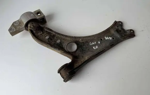 Front lower control arm/wishbone
