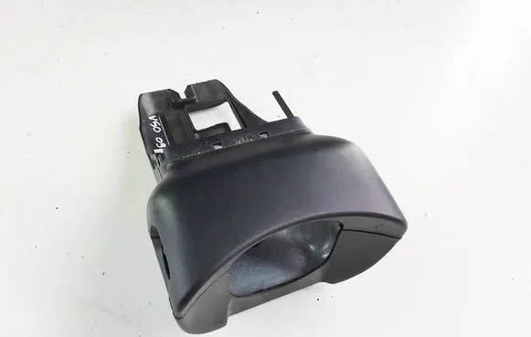 Volvo V50 Steering wheel column trim