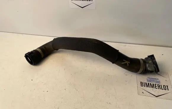 BMW 5 G30 G31 Engine coolant pipe/hose 8581029