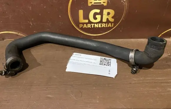 Mercedes-Benz Vito Viano W639 Engine coolant pipe/hose 6462030182