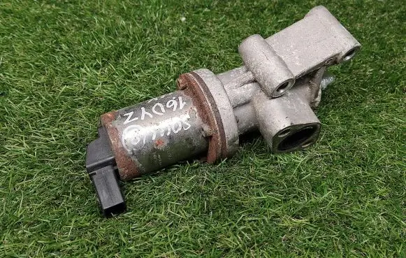 KIA Soul EGR valve 284102A350