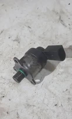 BMW 5 E60 E61 Other relay 21485