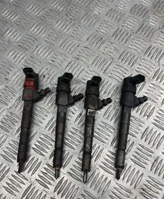 Opel Insignia A Fuel injector 0445110327