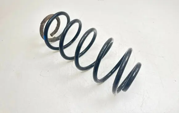 Toyota Yaris Rear coil spring
