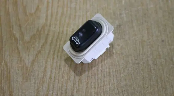 Saab 9-5 Sunroof switch 4616090