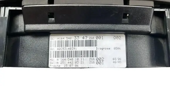 Mercedes-Benz ML AMG W164 Speedometer (instrument cluster) A2C53140391 A1645401011 A2514420321