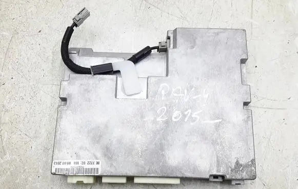 Toyota RAV 4 (XA30) Bluetooth control unit module