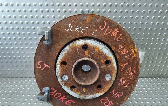 Nissan Juke II F16 Front wheel hub spindle knuckle S25154263
