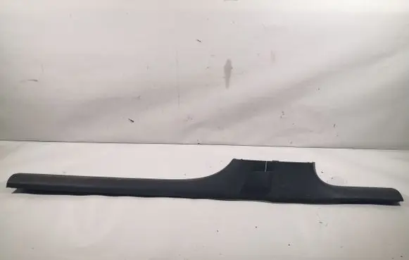 Volkswagen Golf Plus Front sill trim cover 5M0853372