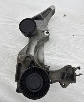 BMW 5 F10 F11 Generator/alternator bracket 7802639 13992010