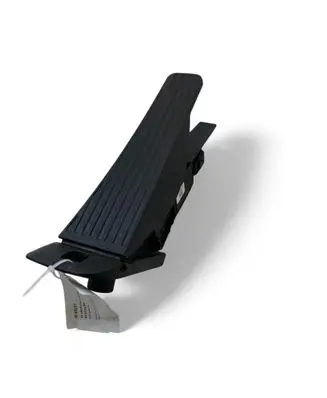 Volvo XC90 Accelerator throttle pedal 32269124