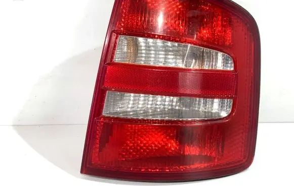 Skoda Fabia Mk1 (6Y) Rear/tail lights 6Y9945096E