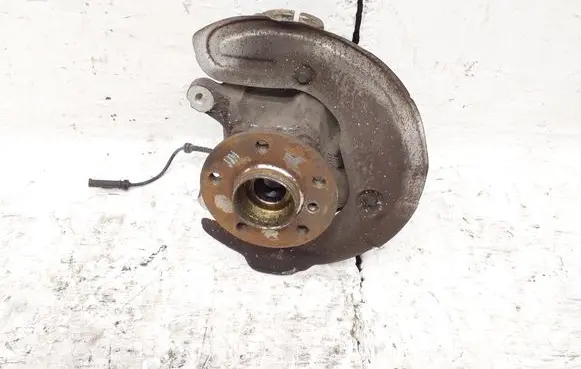 Mini One - Cooper F56 F55 Front wheel hub spindle knuckle 621654